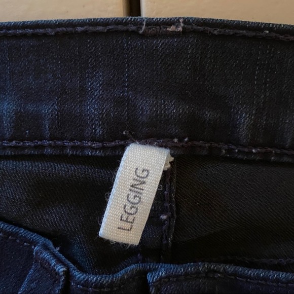 Rag & Bone Legging Skinny Jeans in Dark Indigo Womens size 26 Mid-Rise Stretch - Picture 8 of 11